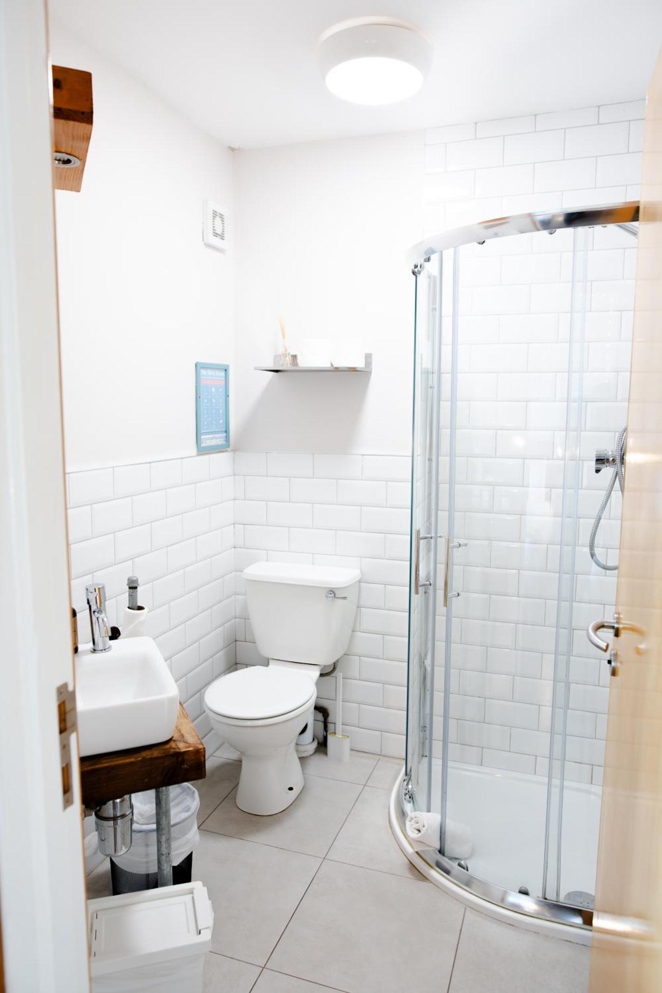 The Nest Boutique Hostel Galway Exterior photo